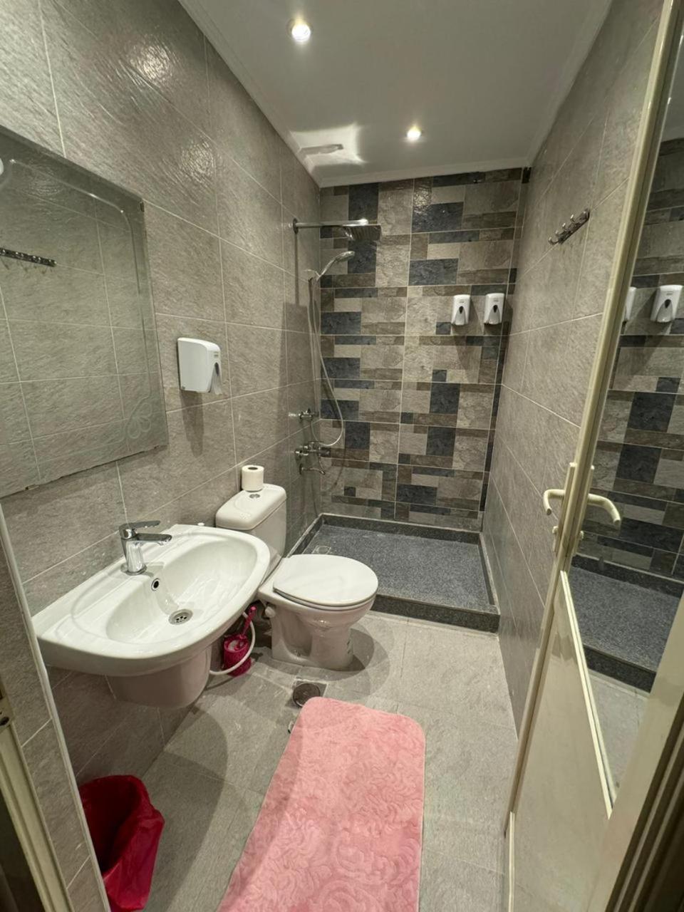 Hostel Golden Palace Kair